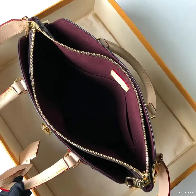 Fashion Reps Bags LV 19T1L0162 0527